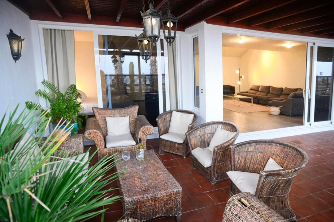 La Casa De La Playa Villa Puerto del Carmen  Bagian luar foto